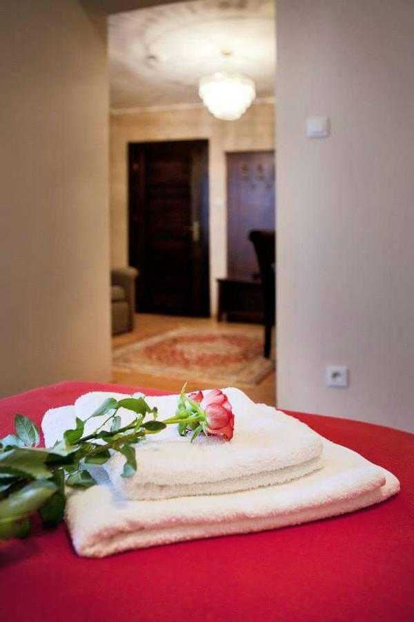 Bialy Kruk Hotel Starogard Gdański Kültér fotó